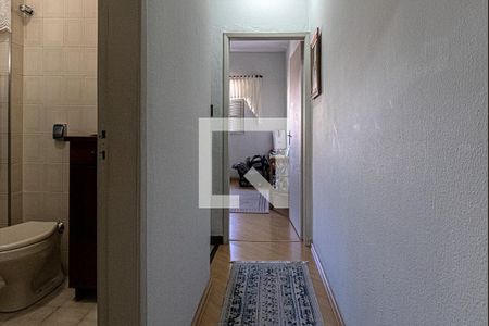 corredor para os comodos de casa para alugar com 2 quartos, 100m² em Vila Moinho Velho, São Paulo