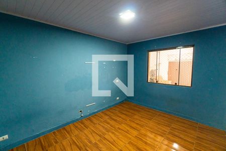 Quarto 2 de casa para alugar com 2 quartos, 120m² em Vila Guarani (zona Sul), São Paulo