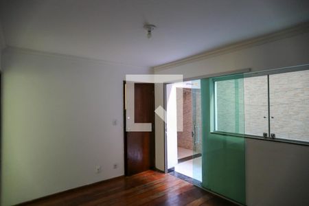 Sala de apartamento à venda com 2 quartos, 51m² em Ana Lúcia, Belo Horizonte