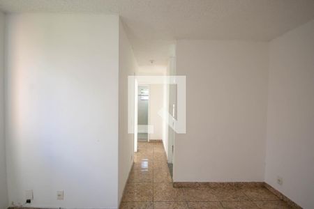 Sala de apartamento para alugar com 2 quartos, 66m² em Vila Avelina, Nova Iguaçu