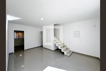 Sala de casa à venda com 2 quartos, 115m² em Chácara Santo Antônio (zona Sul), São Paulo