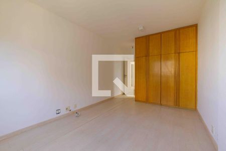 Suíte de apartamento para alugar com 3 quartos, 149m² em Barra da Tijuca, Rio de Janeiro