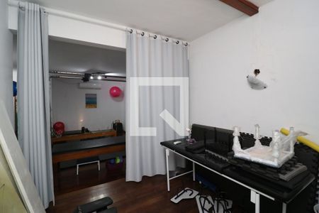 Sala 1 de casa à venda com 5 quartos, 400m² em Portuguesa, Rio de Janeiro