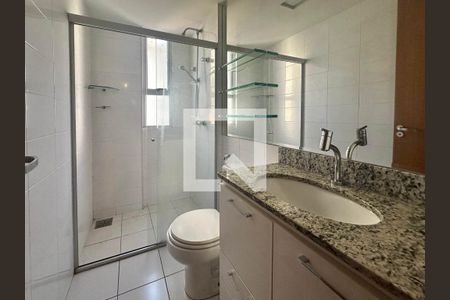 Banheiro suíte de apartamento à venda com 4 quartos, 137m² em Calafate, Belo Horizonte