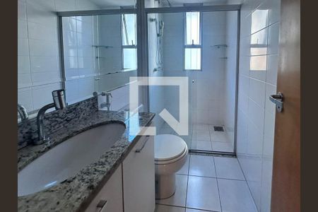 Banheiro de apartamento à venda com 4 quartos, 137m² em Calafate, Belo Horizonte