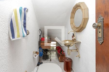 Lavabo de casa para alugar com 4 quartos, 220m² em Brooklin, São Paulo