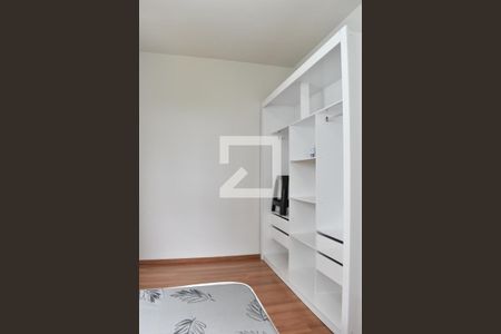 Quarto 1 de apartamento para alugar com 3 quartos, 63m² em Campo Comprido, Curitiba