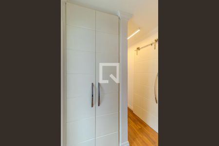 Corredor de apartamento para alugar com 3 quartos, 171m² em Santa Cecília, São Paulo