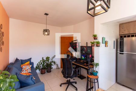 Sala de apartamento à venda com 2 quartos, 44m² em Tupi, Belo Horizonte