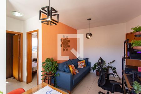 Sala de apartamento à venda com 2 quartos, 44m² em Tupi, Belo Horizonte
