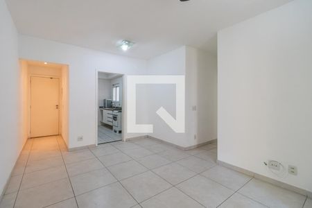 Sala de apartamento à venda com 3 quartos, 85m² em Jardim Tupanci, Barueri