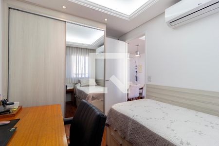 Quarto 1 de apartamento à venda com 2 quartos, 49m² em Catumbi, São Paulo