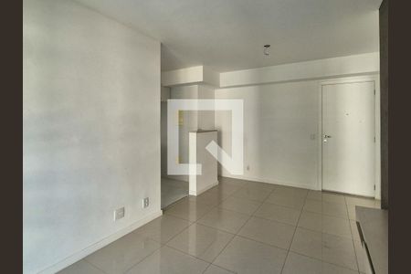 Sala de apartamento à venda com 2 quartos, 62m² em Recreio dos Bandeirantes, Rio de Janeiro