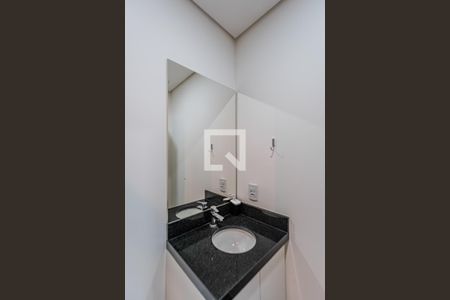 Banheiro de apartamento para alugar com 1 quarto, 25m² em Centro Histórico, Porto Alegre