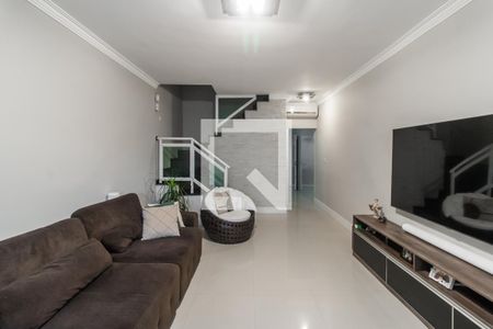 Sala de casa à venda com 3 quartos, 240m² em Vila Talarico, São Paulo