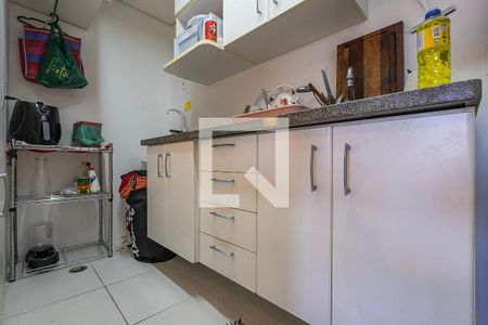 Sala/Cozinha de apartamento para alugar com 1 quarto, 45m² em Sumarezinho, São Paulo