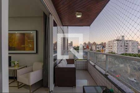 Sala - Varanda de apartamento para alugar com 2 quartos, 103m² em Castelo, Belo Horizonte