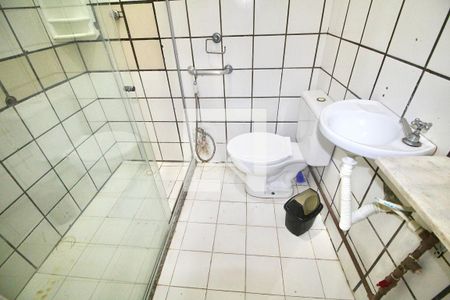 Banheiro da Suíte de casa para alugar com 1 quarto, 28m² em Santo Antônio Além do Carmo, Salvador