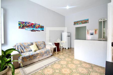 Sala de casa para alugar com 1 quarto, 28m² em Santo Antônio Além do Carmo, Salvador