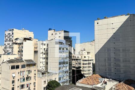 Quarto 01 - Vista de apartamento para alugar com 2 quartos, 70m² em Copacabana, Rio de Janeiro
