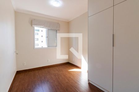 Suíte de apartamento à venda com 2 quartos, 71m² em Vila Azevedo, São Paulo