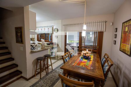Sala de Jantar de casa à venda com 3 quartos, 230m² em Ipanema, Porto Alegre
