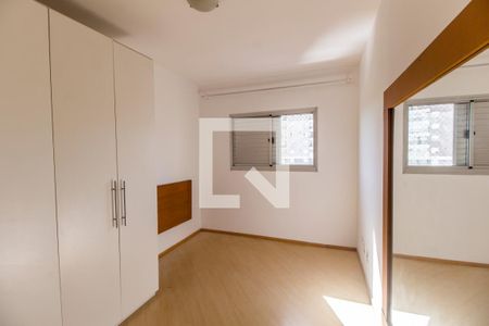Quarto 1 de apartamento para alugar com 2 quartos, 68m² em Tamboré, Barueri