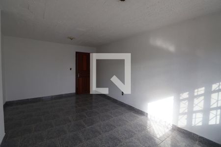Quarto 2 de apartamento para alugar com 2 quartos, 85m² em Mathias Velho, Canoas
