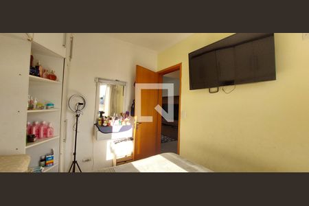 Quarto 1  de apartamento para alugar com 2 quartos, 40m² em Vila Linda, Santo André