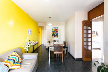 Sala de apartamento à venda com 2 quartos, 65m² em Vila Azevedo, São Paulo