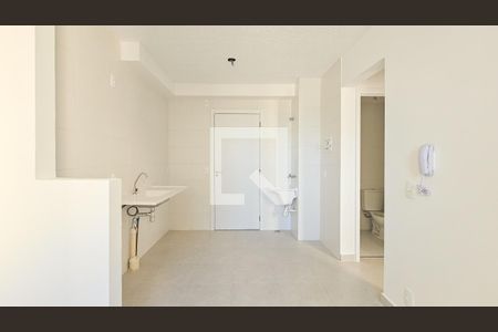 Sala / Cozinha / Area de Serviço de apartamento para alugar com 2 quartos, 160m² em Socorro, São Paulo