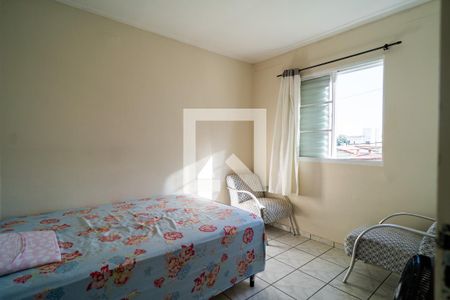 Quarto 2 de apartamento para alugar com 2 quartos, 50m² em Jardim Karolyne, Votorantim