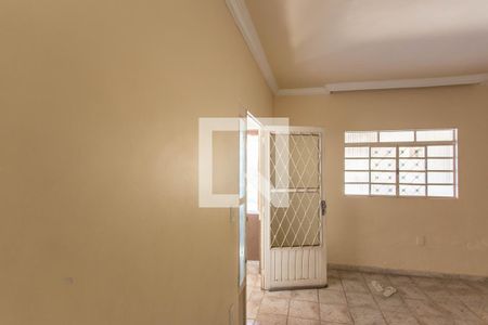 Sala de casa à venda com 4 quartos, 360m² em Floramar, Belo Horizonte