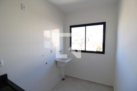 Sala / Cozinha de apartamento para alugar com 2 quartos, 42m² em Santana, São Paulo