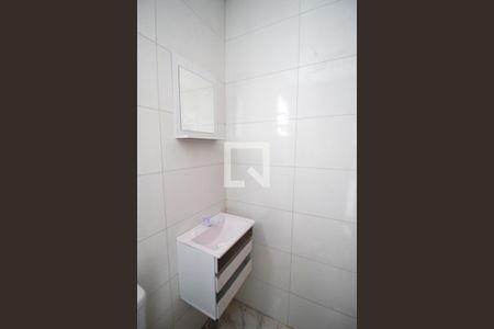 Banheiro de kitnet/studio para alugar com 1 quarto, 35m² em Parque Vitoria Regia, Sorocaba