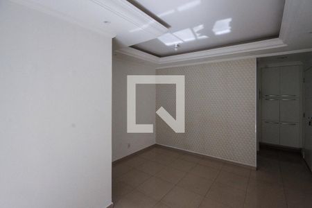 Sala de apartamento para alugar com 3 quartos, 68m² em Vila Ivone, São Paulo