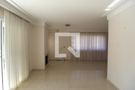 Apartamento à venda com 137m², 3 quartos e 4 vagasSala