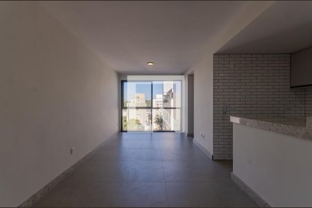 Sala de apartamento para alugar com 3 quartos, 84m² em Liberdade, Belo Horizonte