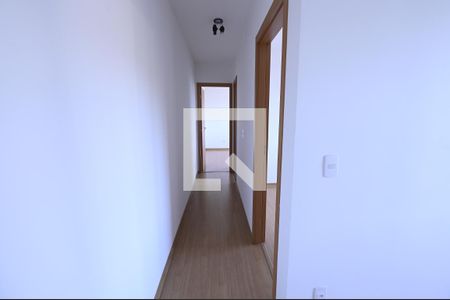 Corredor  de apartamento para alugar com 2 quartos, 52m² em Jardim Novo Mundo, Goiânia