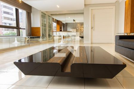Sala de apartamento para alugar com 4 quartos, 169m² em Petrópolis, Porto Alegre