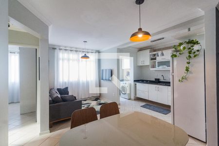 Sala de apartamento para alugar com 2 quartos, 60m² em Abraão, Florianópolis