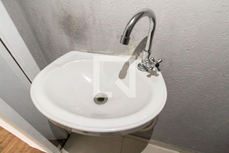 Lavabo de casa de condomínio à venda com 2 quartos, 70m² em Vila Curuçá Velha, São Paulo