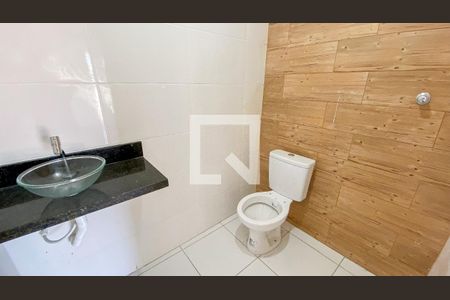 Banheiro de apartamento para alugar com 1 quarto, 50m² em Vila Bela Vista, Santo André