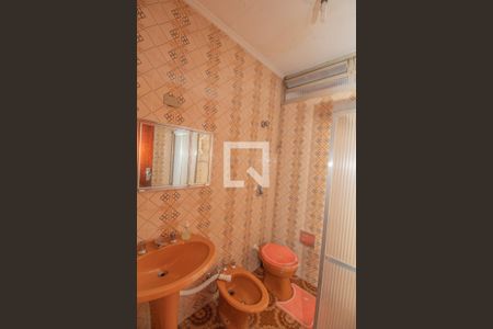 Casa à venda com 381m², 3 quartos e 10 vagas Casa à venda com 381m², 3 quartos e 10 vagasBanheiro