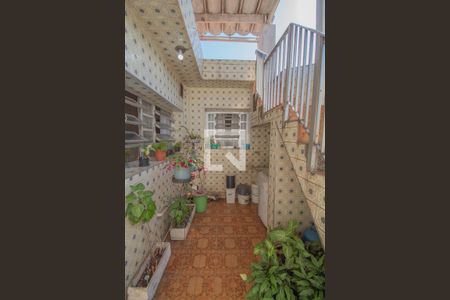 Casa à venda com 381m², 3 quartos e 10 vagas Casa à venda com 381m², 3 quartos e 10 vagasÁrea de serviço