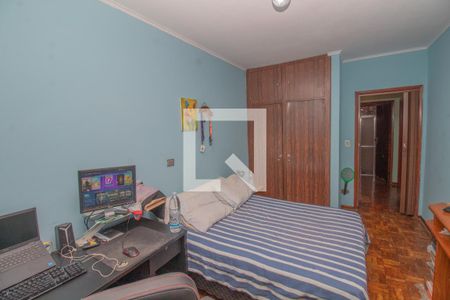 Casa à venda com 381m², 3 quartos e 10 vagas Casa à venda com 381m², 3 quartos e 10 vagasQuarto 3