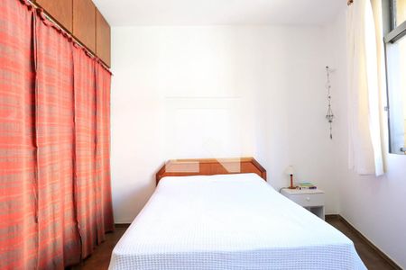 Quarto de apartamento à venda com 2 quartos, 80m² em Anchieta, Belo Horizonte