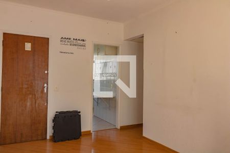 Sala de apartamento para alugar com 3 quartos, 68m² em Chácara Inglesa, São Paulo