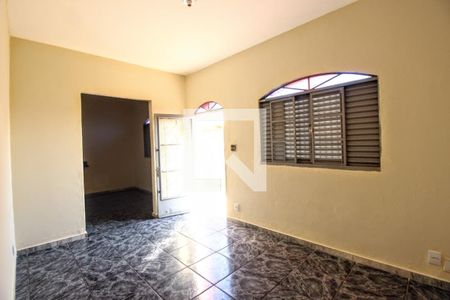 Sala de casa à venda com 4 quartos, 218m² em Marajó, Belo Horizonte