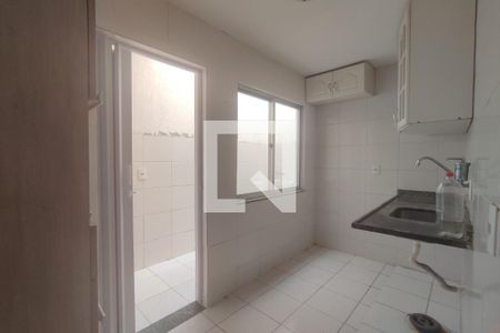 1º Pav - Cozinha de casa de condomínio para alugar com 2 quartos, 60m² em Curicica, Rio de Janeiro
